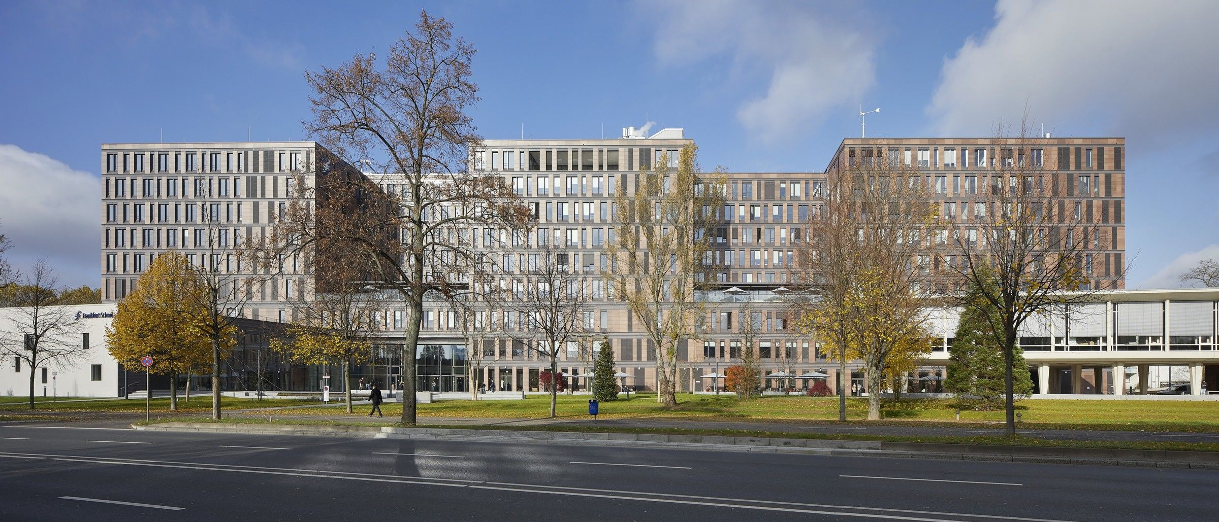 Frankfurt School of Finance & Management 